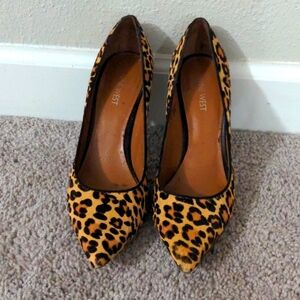 Nine West Martina Leopard Print Closed-Toe Heels Size 8.5 Original Box Mobwife